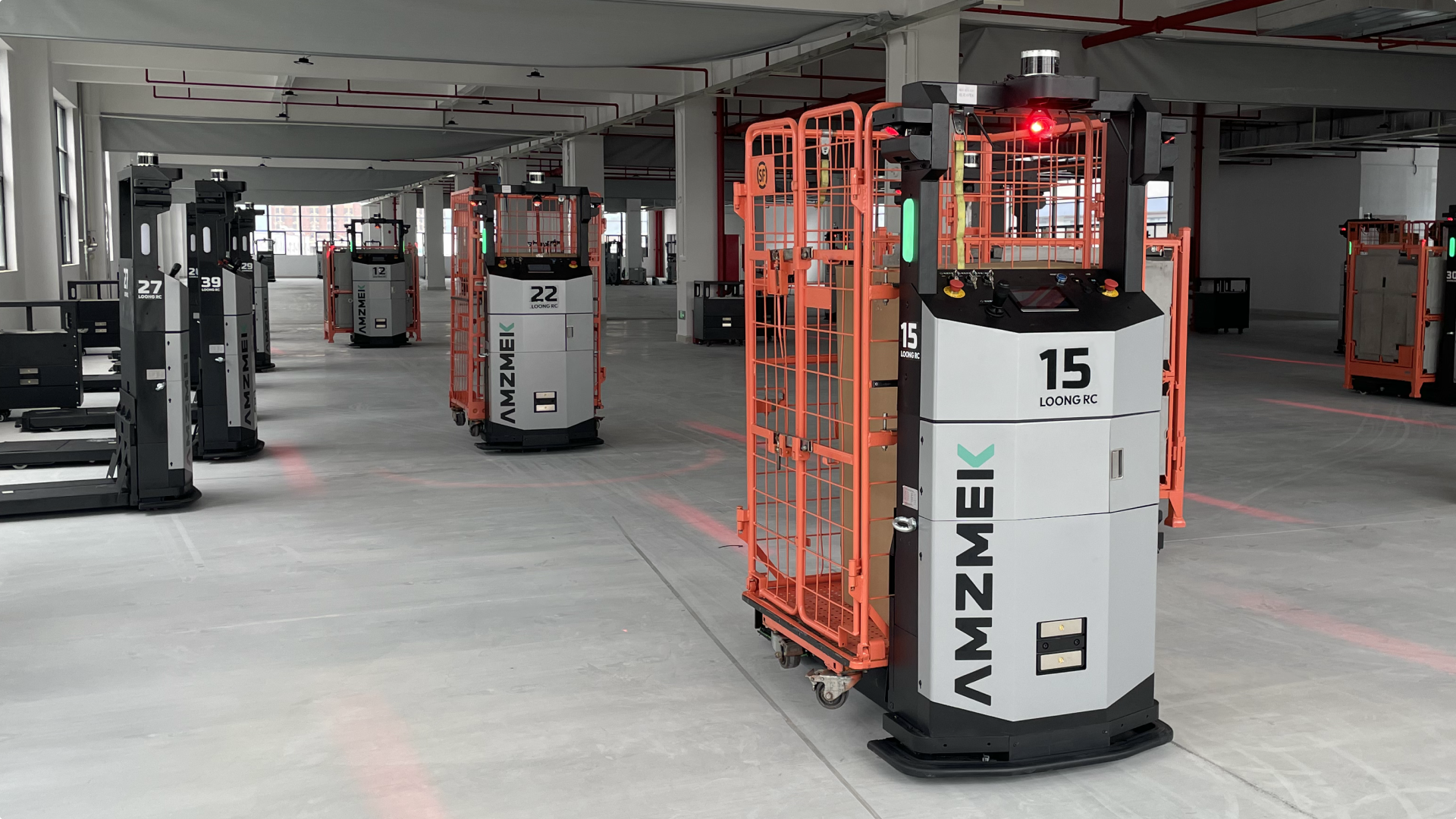 AMZMEK AOS 移动机器人智能控制与调度系统架构图